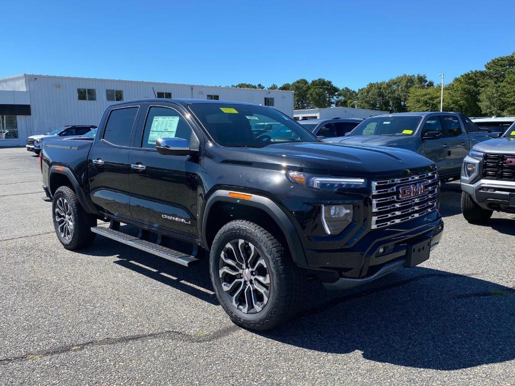 new 2025 GMC Canyon car, priced at $55,489