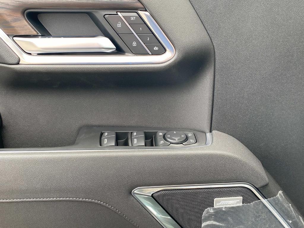 new 2025 GMC Sierra 1500 car, priced at $69,905
