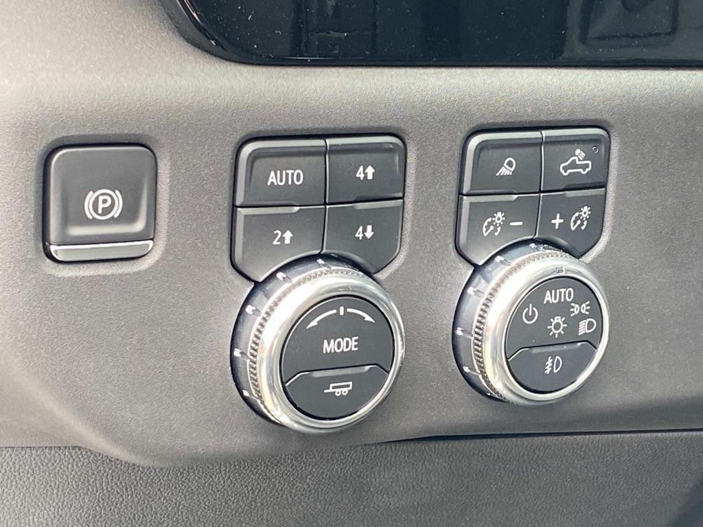 new 2025 GMC Sierra 1500 car, priced at $69,905