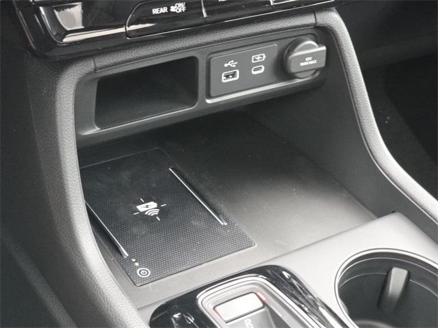 new 2025 Honda Pilot car, priced at $50,895