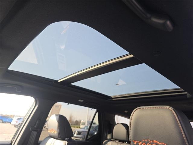 new 2025 Honda Pilot car, priced at $51,375