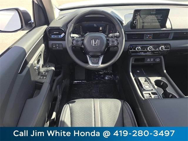 new 2025 Honda Pilot car, priced at $56,020