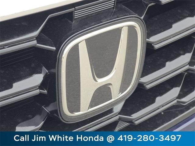 new 2025 Honda Pilot car, priced at $54,025