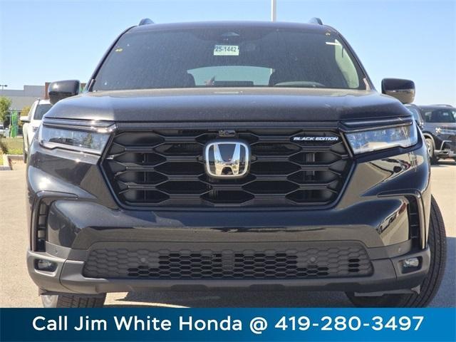 new 2025 Honda Pilot car, priced at $56,075
