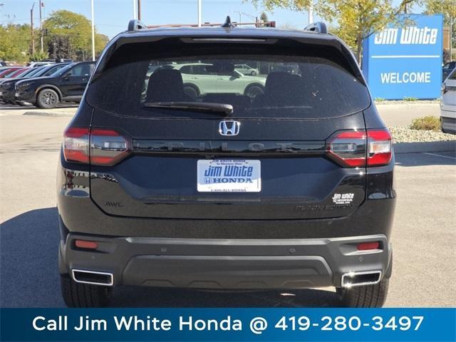 new 2025 Honda Pilot car, priced at $56,075
