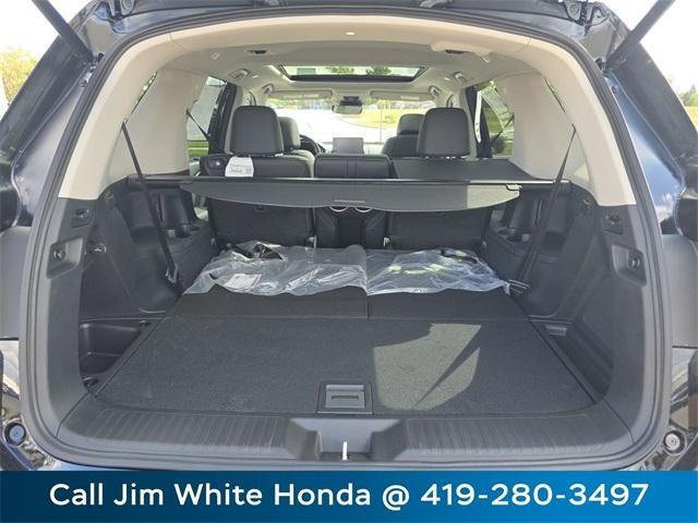 new 2025 Honda Pilot car, priced at $51,825