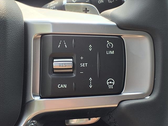 new 2025 Land Rover Discovery car, priced at $69,300
