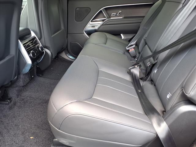 new 2025 Land Rover Range Rover car, priced at $152,195