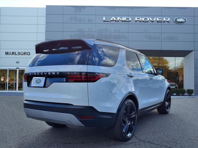 new 2025 Land Rover Discovery car, priced at $69,138