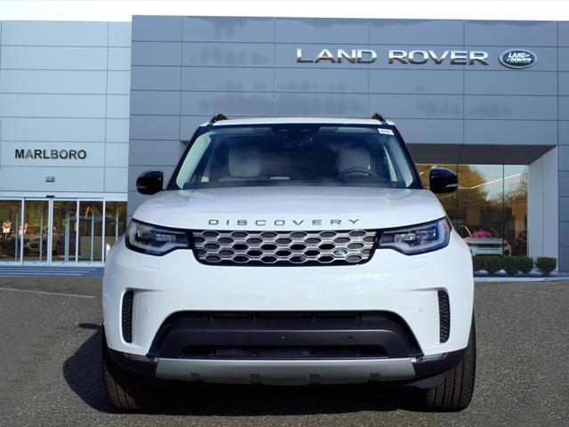 new 2025 Land Rover Discovery car, priced at $69,138