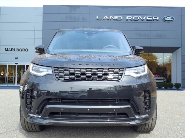 new 2025 Land Rover Discovery car, priced at $76,635
