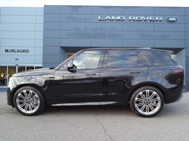 new 2025 Land Rover Range Rover Sport car, priced at $98,545