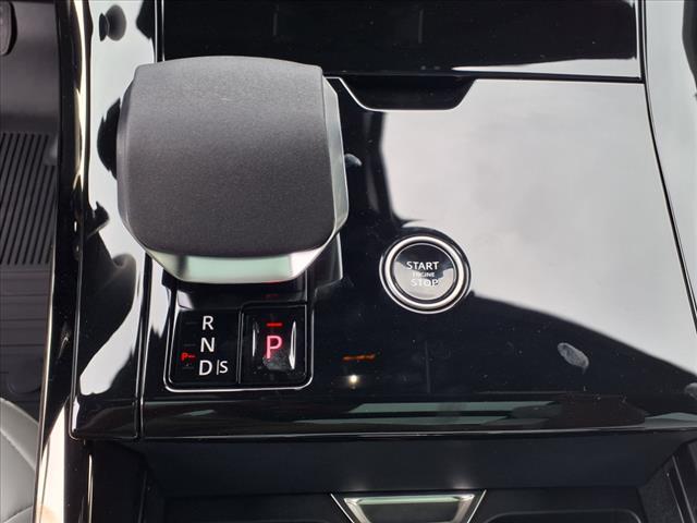 new 2025 Land Rover Range Rover Sport car, priced at $92,085