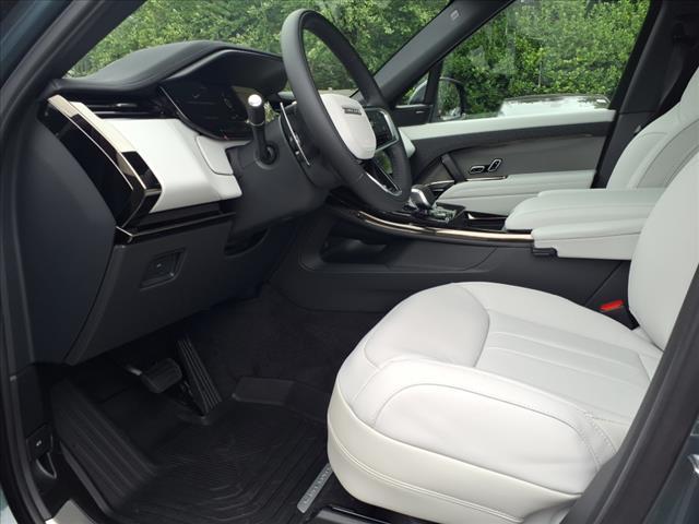 new 2025 Land Rover Range Rover Sport car, priced at $92,085