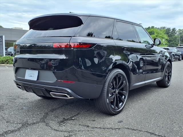 new 2025 Land Rover Range Rover Sport car, priced at $91,085