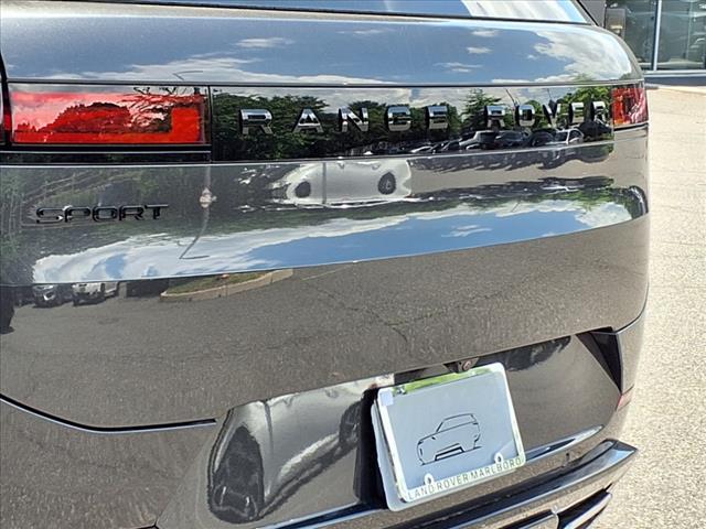 new 2025 Land Rover Range Rover Sport car, priced at $102,775