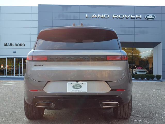 new 2025 Land Rover Range Rover Sport car, priced at $105,085