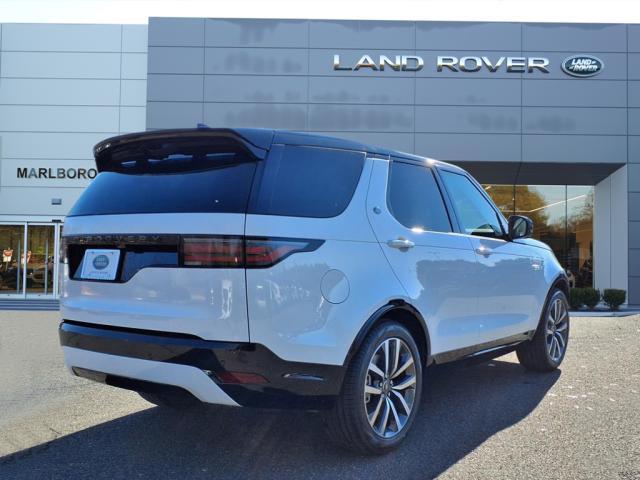 new 2025 Land Rover Discovery car, priced at $76,785