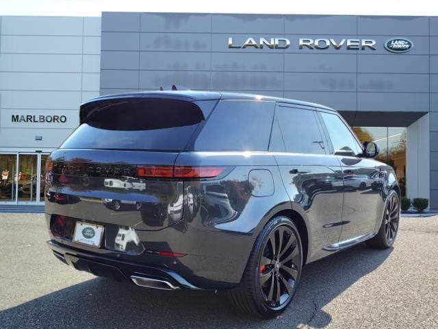 new 2025 Land Rover Range Rover Sport car, priced at $109,260