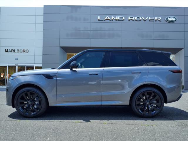 new 2025 Land Rover Range Rover Sport car, priced at $101,010