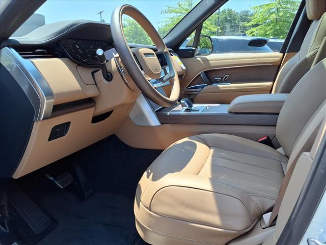 new 2025 Land Rover Range Rover car, priced at $123,290