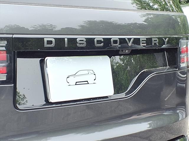 new 2025 Land Rover Discovery car, priced at $69,325