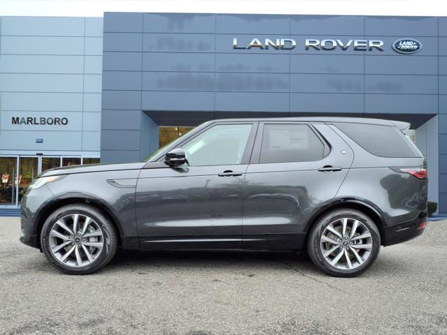 new 2025 Land Rover Discovery car, priced at $69,325