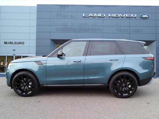 new 2025 Land Rover Range Rover Sport car, priced at $91,685