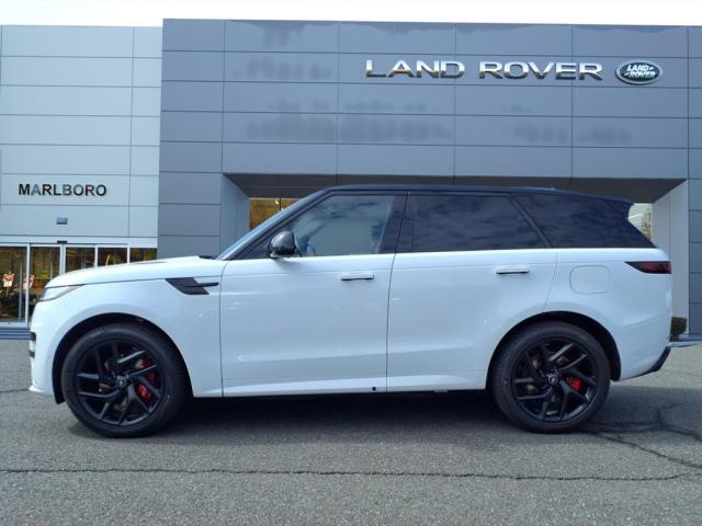 new 2025 Land Rover Range Rover Sport car, priced at $107,345