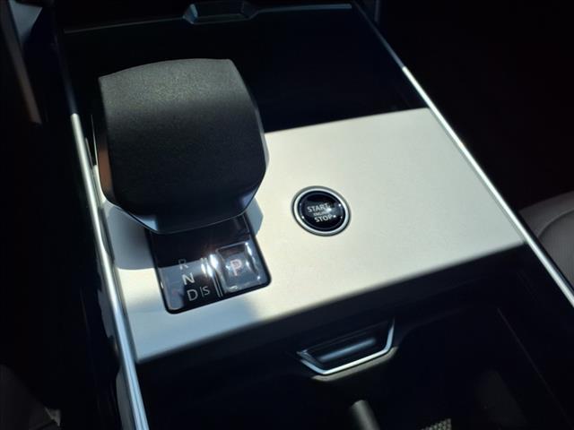 new 2025 Land Rover Range Rover car, priced at $123,140