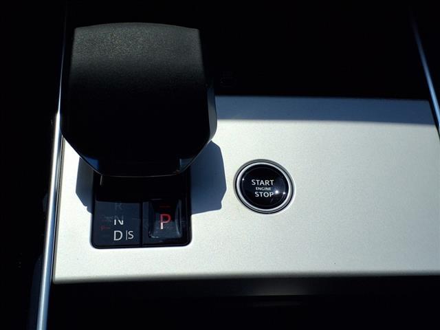 new 2025 Land Rover Range Rover car, priced at $139,415