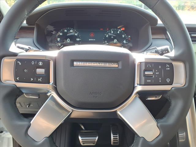 new 2026 Land Rover Discovery car, priced at $70,415