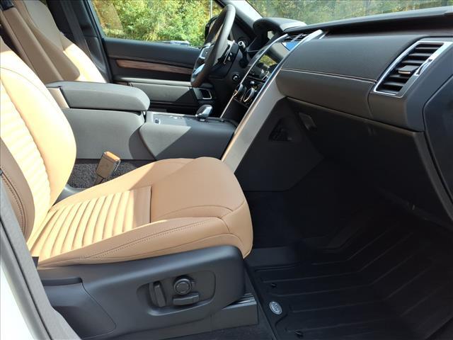 new 2026 Land Rover Discovery car, priced at $70,415