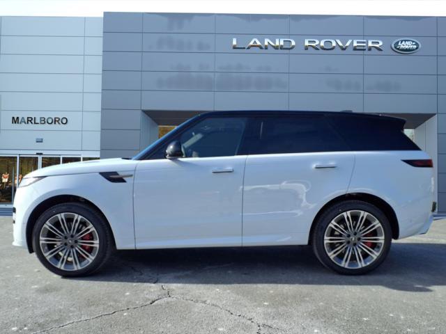 new 2025 Land Rover Range Rover Sport car, priced at $119,670