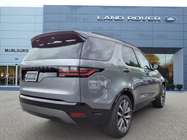 new 2024 Land Rover Discovery car, priced at $77,885
