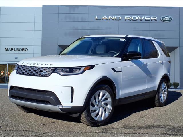 new 2025 Land Rover Discovery car, priced at $64,685