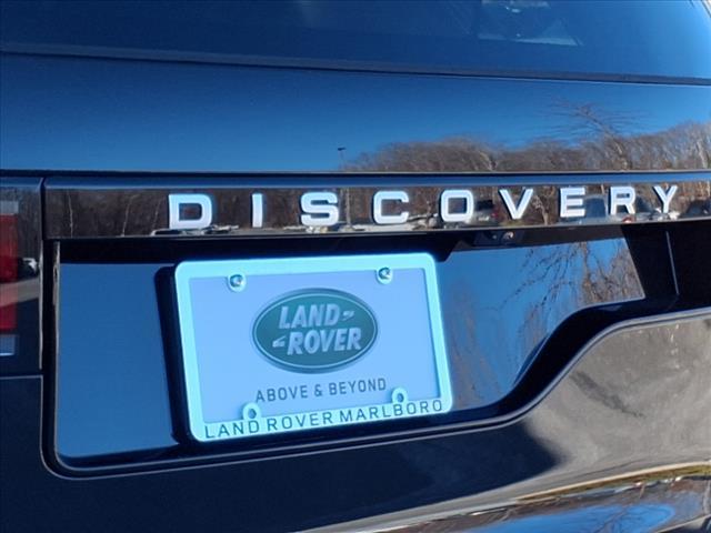 new 2025 Land Rover Discovery car, priced at $64,475