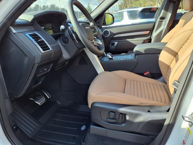 new 2025 Land Rover Discovery car, priced at $80,525