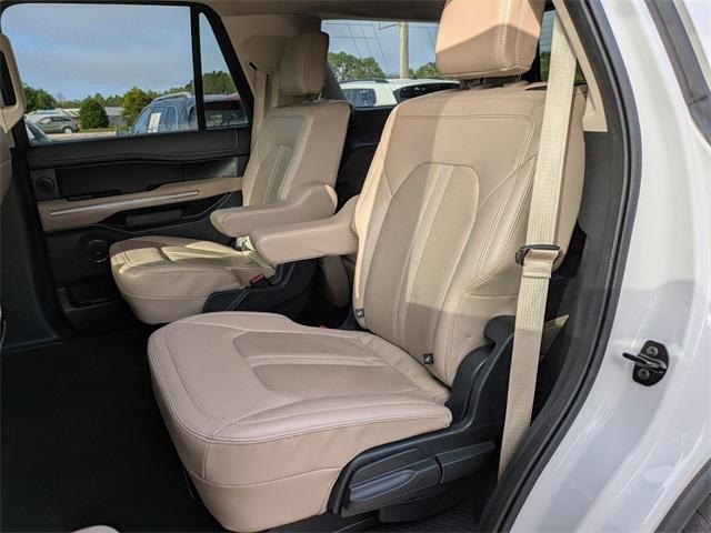 used 2023 Ford Expedition car, priced at $46,454
