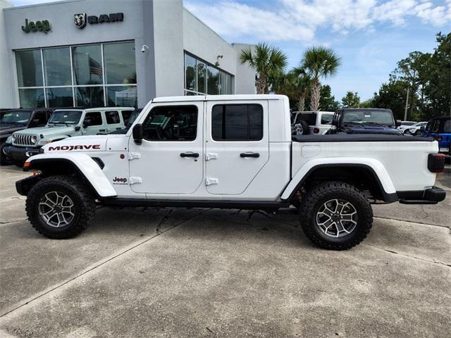 new 2024 Jeep Gladiator car, priced at $67,679