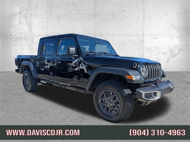 new 2025 Jeep Gladiator car, priced at $45,207