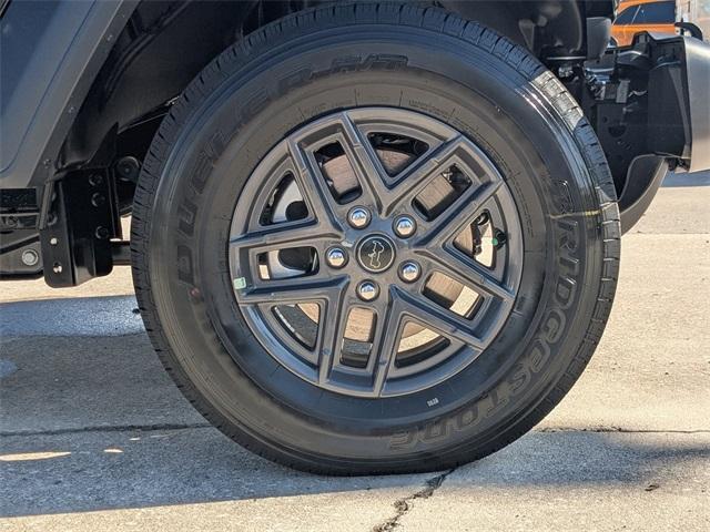 new 2025 Jeep Gladiator car, priced at $45,207