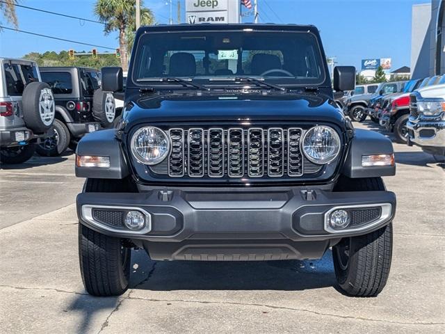 new 2025 Jeep Gladiator car, priced at $45,207