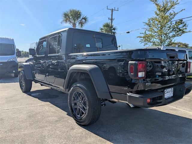 new 2025 Jeep Gladiator car, priced at $45,207