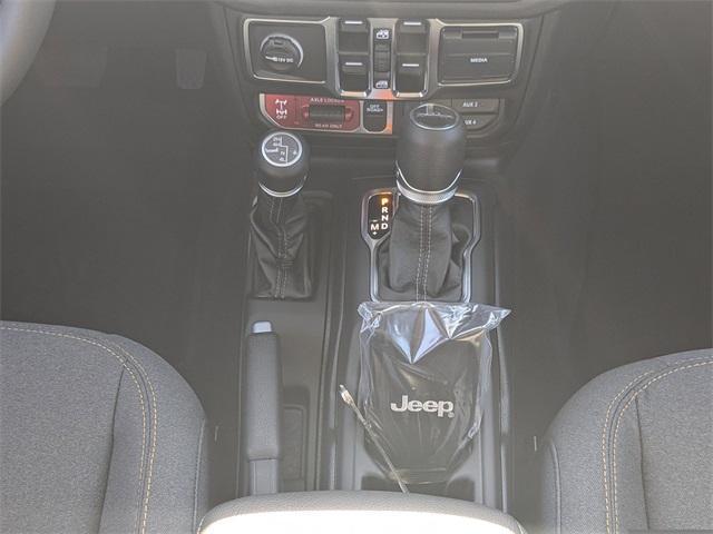 new 2025 Jeep Gladiator car, priced at $48,447