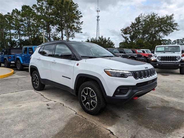 new 2025 Jeep Compass car, priced at $39,147