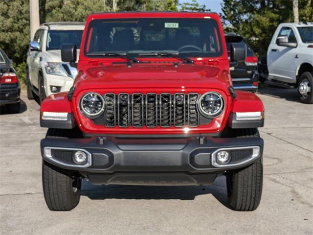 new 2024 Jeep Gladiator car, priced at $54,031