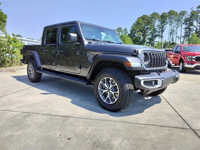 new 2024 Jeep Gladiator car, priced at $52,028