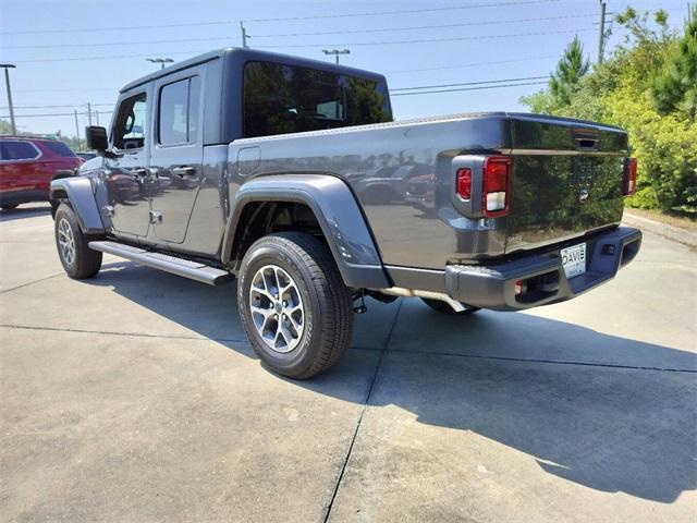 new 2024 Jeep Gladiator car, priced at $52,028