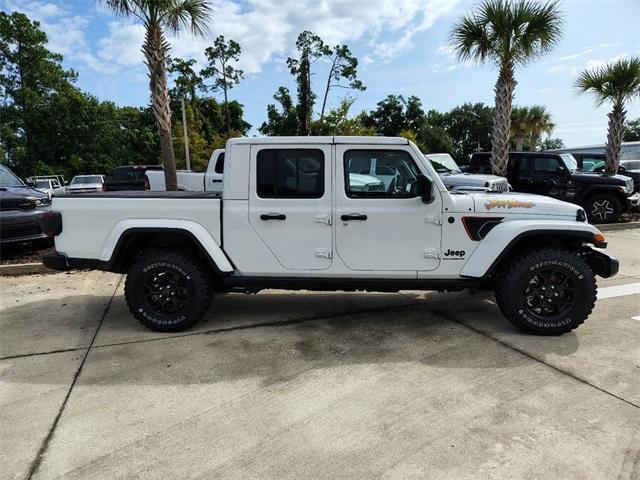 new 2024 Jeep Gladiator car, priced at $53,681